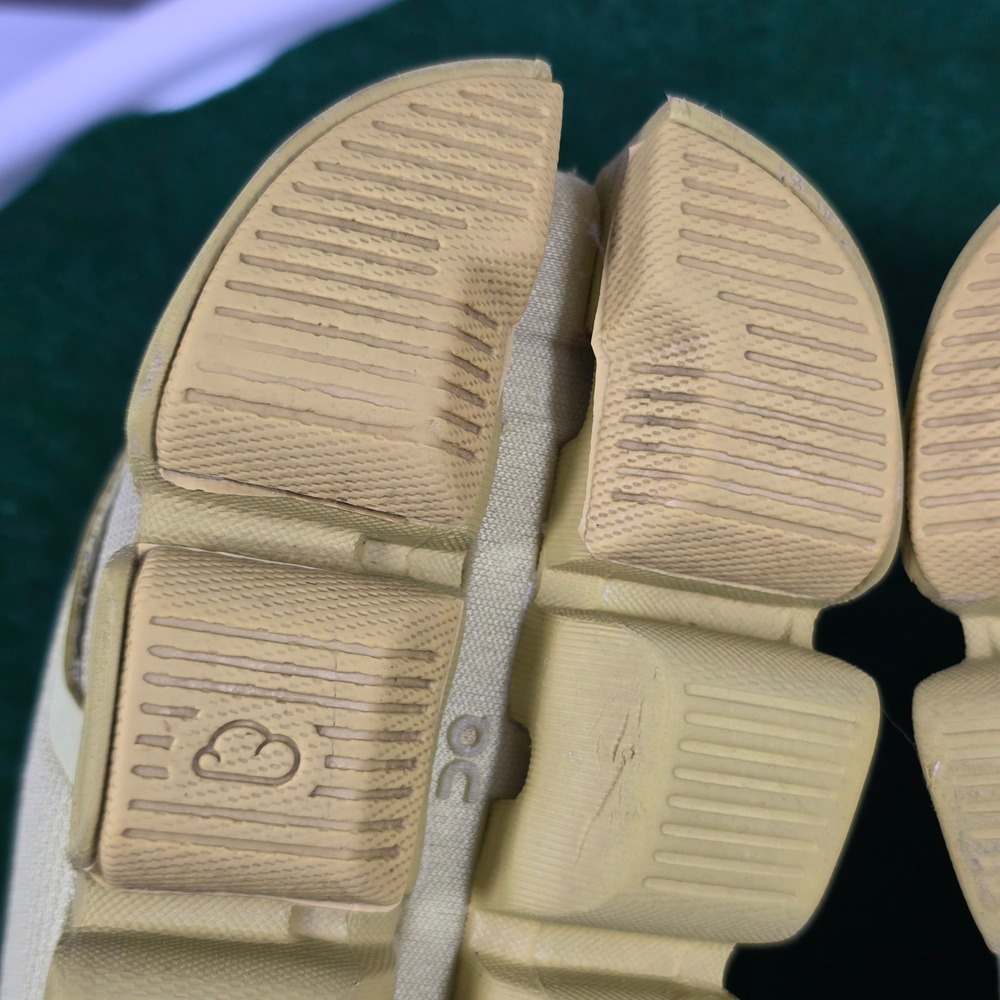 On Cloud Running Shoes Womens 9.5 Yellow Mesh Sneakers Low Top CloudTec FVN OI - Picture 12 of 13